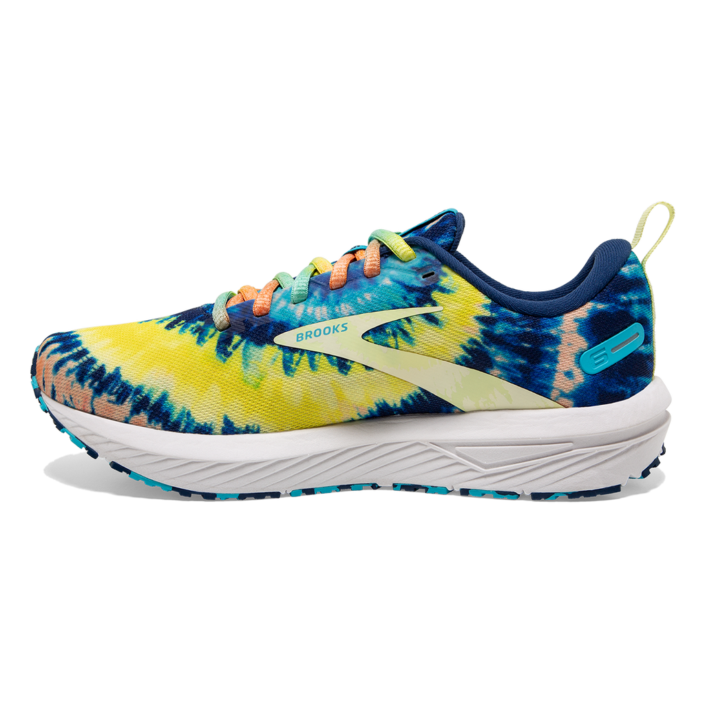 Brooks Revel 6 Tie Dye — Blue - Bachelor Button - White — Size B — Width 6 — Side View