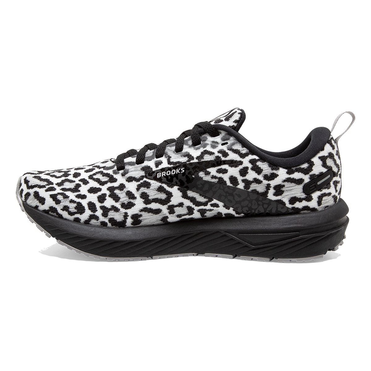 Brooks Revel 6 Run Wild — Black - Alloy - White — Size B — Width 8 — Side View
