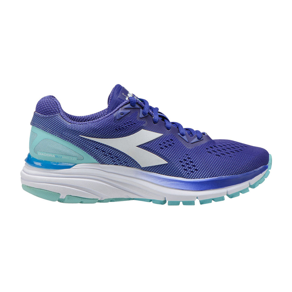 Diadora Mythos Blushield 3 — Frost Gray - Nine Iron — Size B — Width 6 — Front View