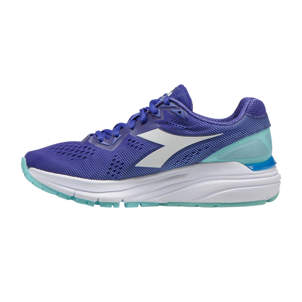 Diadora Mythos Blushield 3 — Frost Gray - Nine Iron — Size B — Width 6 — Side View