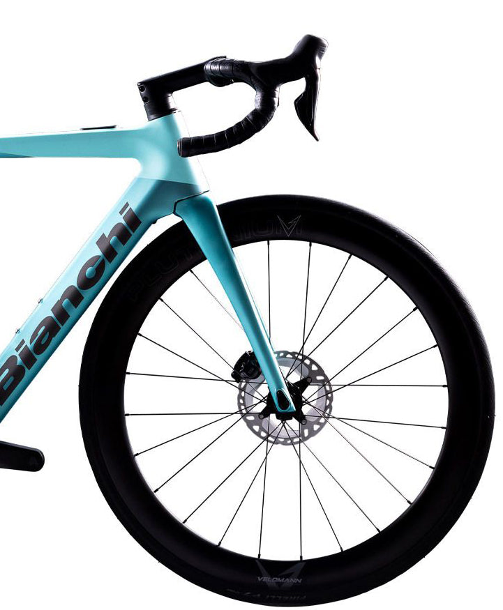 Bianchi E-Oltre Ultegra Di2 Electric Road Bike 2026 - Celeste