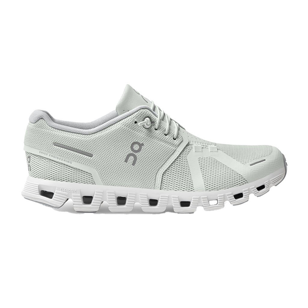 ON Cloud 5 — Black — Size D — Width 7 — Alternate View 32