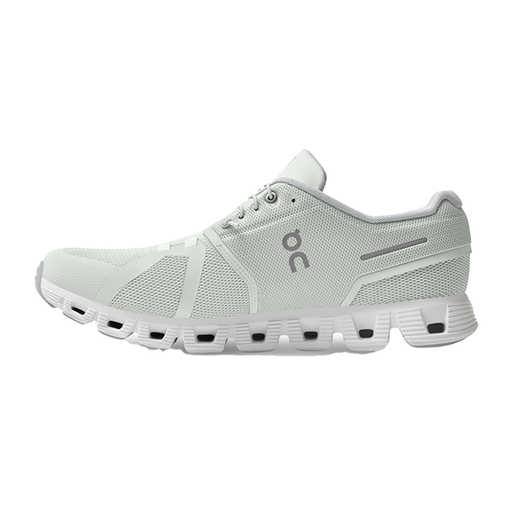 ON Cloud 5 — Black — Size D — Width 7 — Alternate View 33