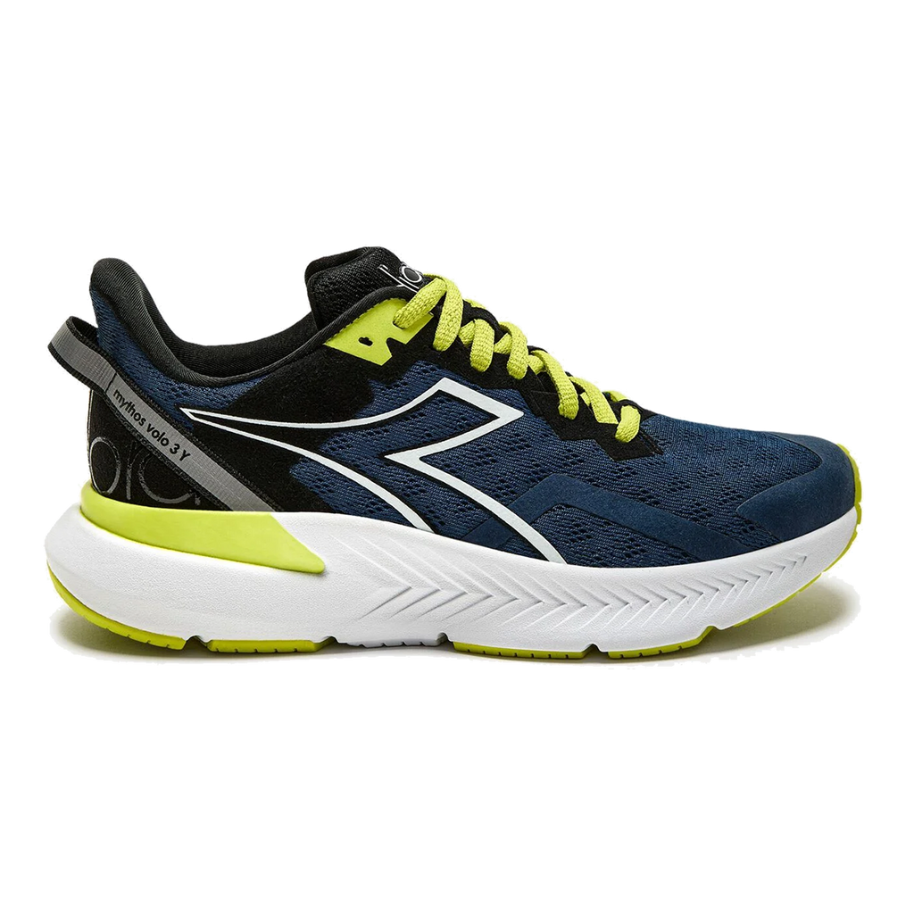 Diadora Mythos Volo 3 — Black - White — Size Y — Width 1.5 — Top View
