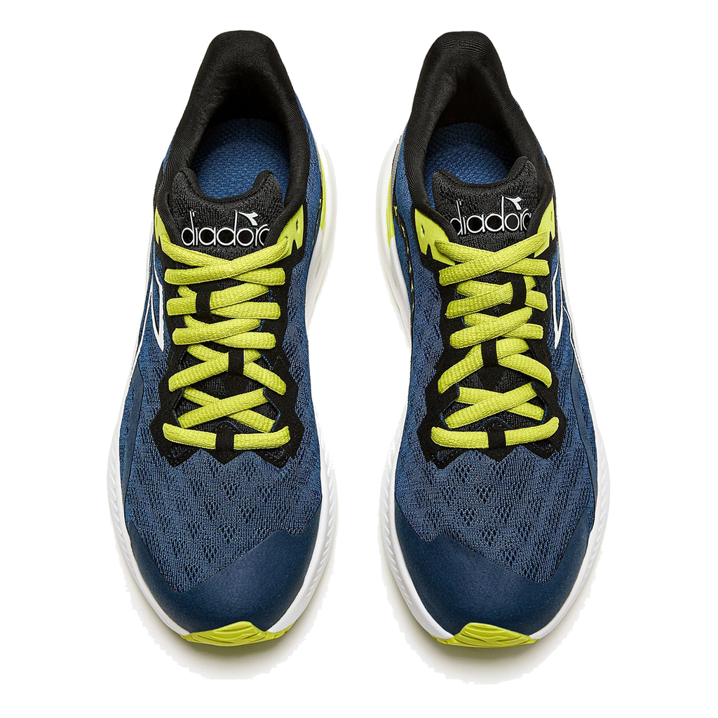 Diadora Mythos Volo 3 — Black - White — Size Y — Width 1.5 — Detail View