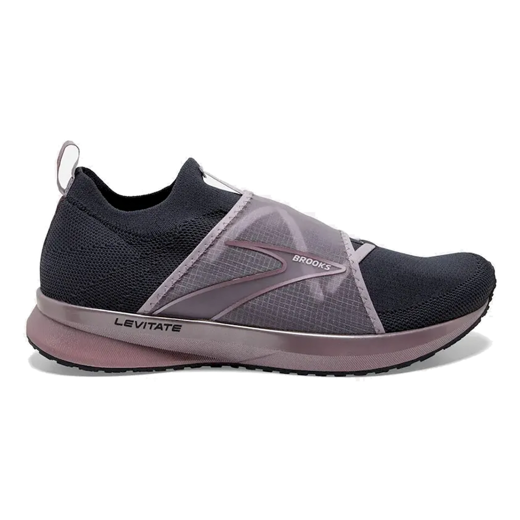 Brooks Levitate 4 LE — Black - Ombre - Metallic — Size B — Width 10.5 — Lifestyle View