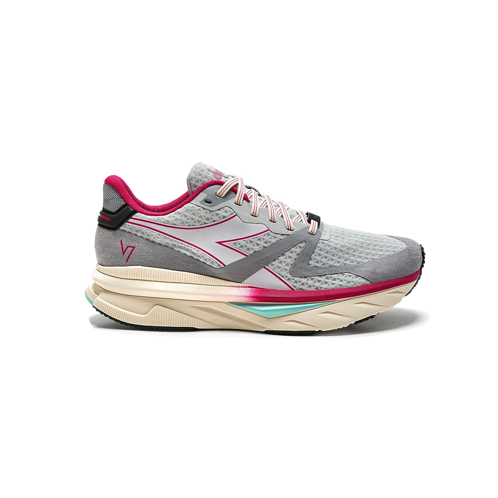 Diadora Atomo V7000 — White - Green Fluo - Black — Size D — Width 10 — Front View