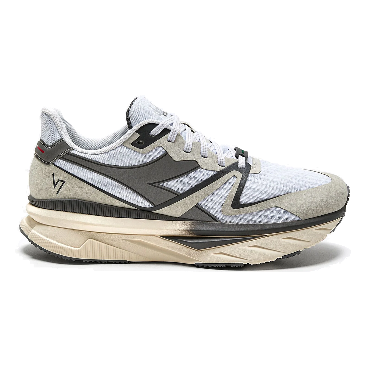 Diadora Atomo V7000 — White - Green Fluo - Black — Size D — Width 10 — Alternate View 11