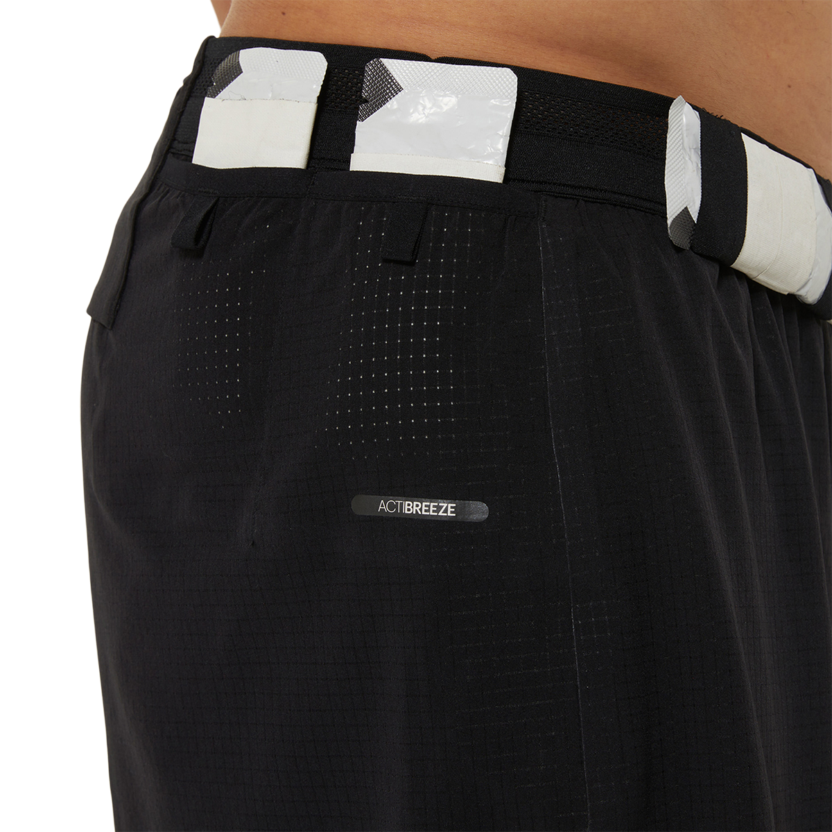Asics Metarun 5" Short — Performance Black — Size Small — Lifestyle View