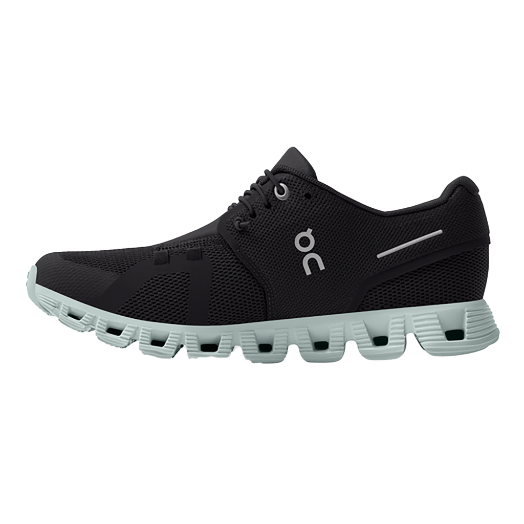 ON Cloud 5 — Black — Size B — Width 5 — Alternate View 43