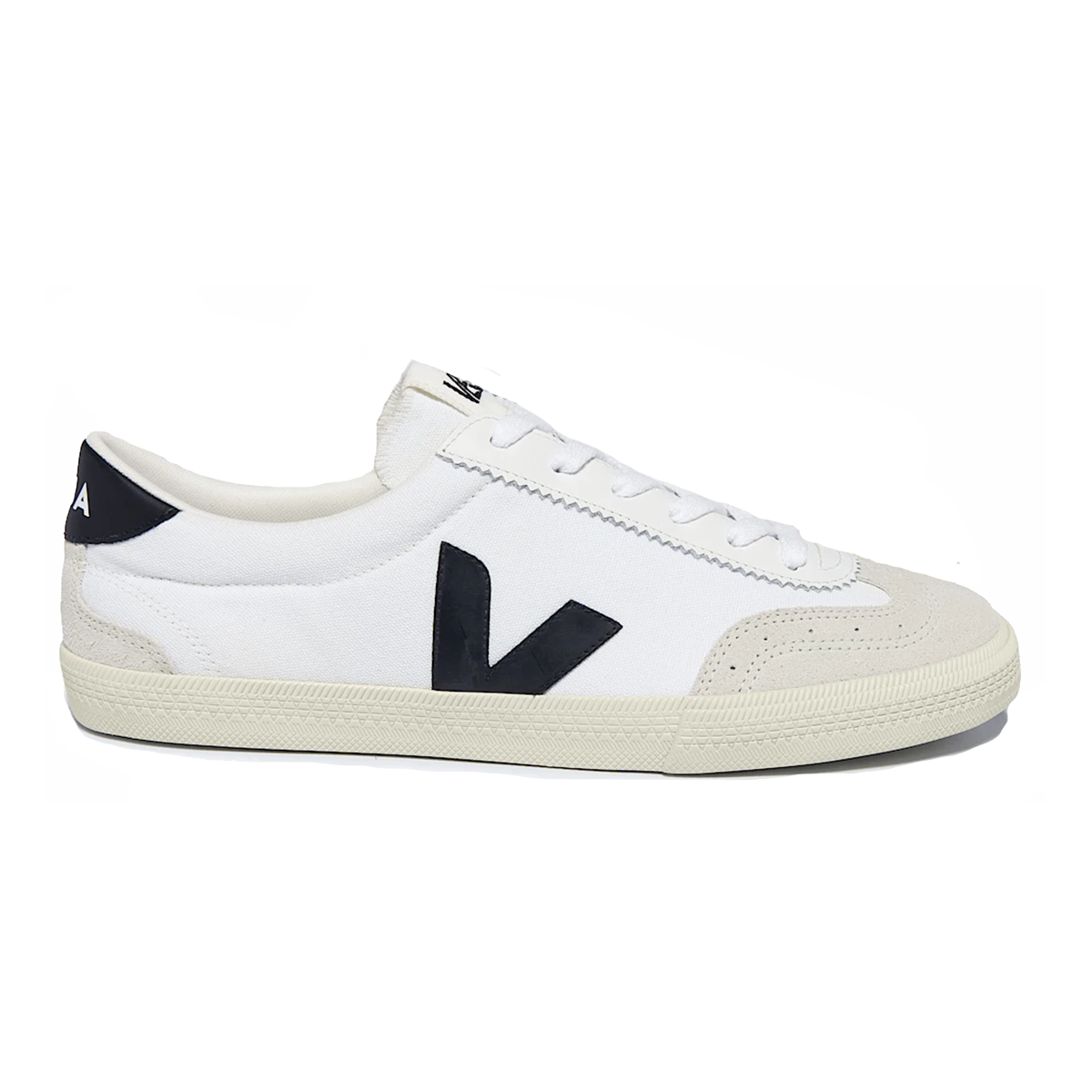 VEJA Volley — White - Black — Size D — Width 41 — Front View