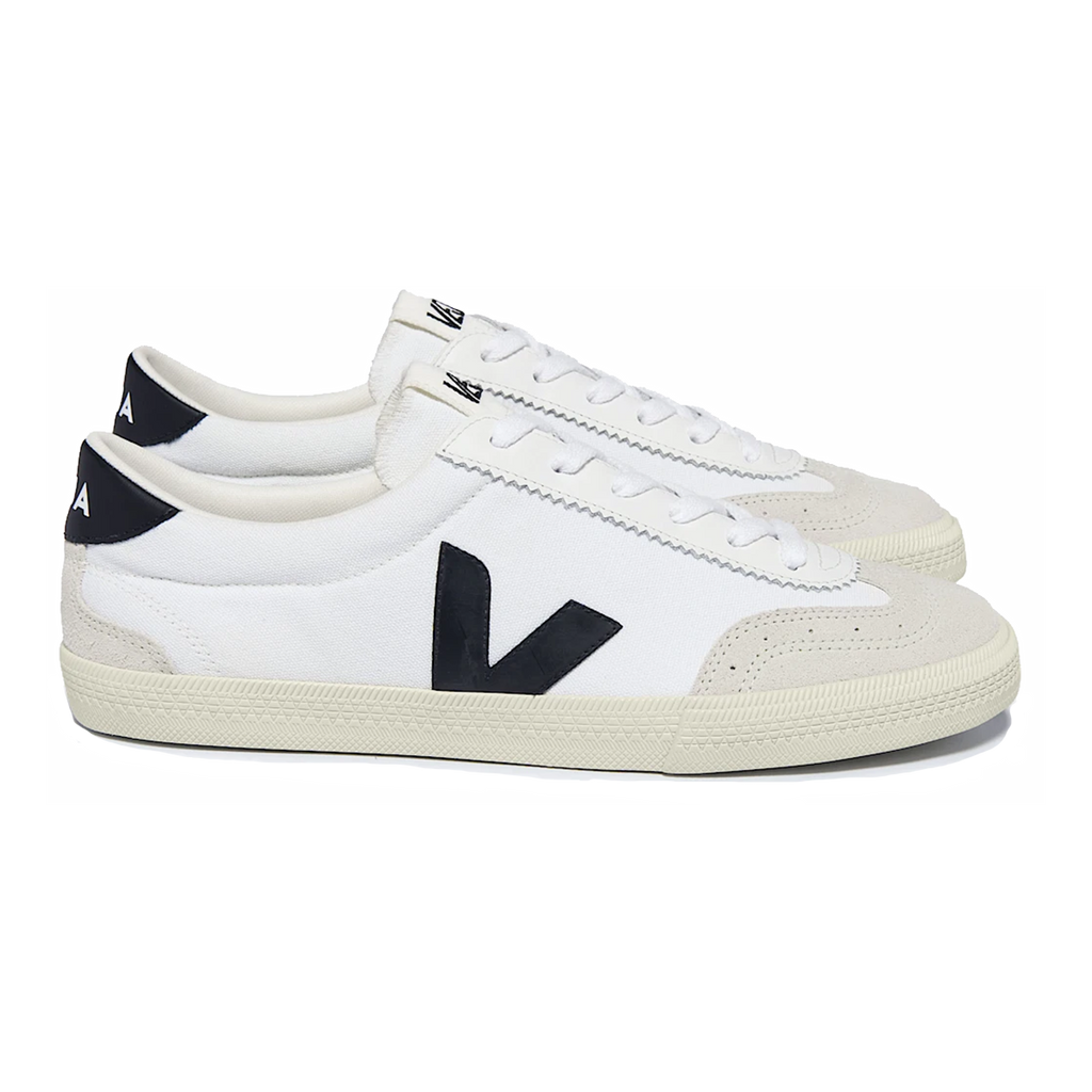 VEJA Volley — White - Black — Size B — Width 36 — Top View