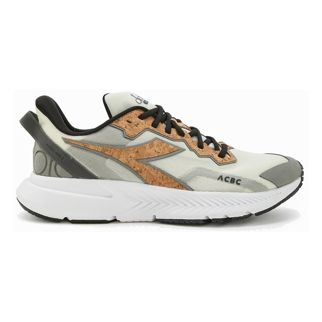 Diadora Mythos Blushield Volo 3 ACBC — White - Grey — Size D — Width 7 — Front View