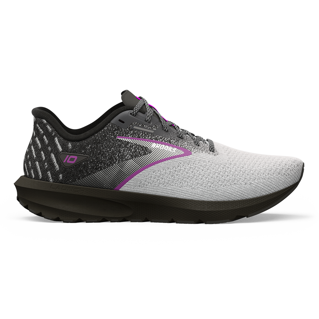 Brooks Launch 10 — Black - Blackened Pearl - Green — Size B — Width 6 — Front View