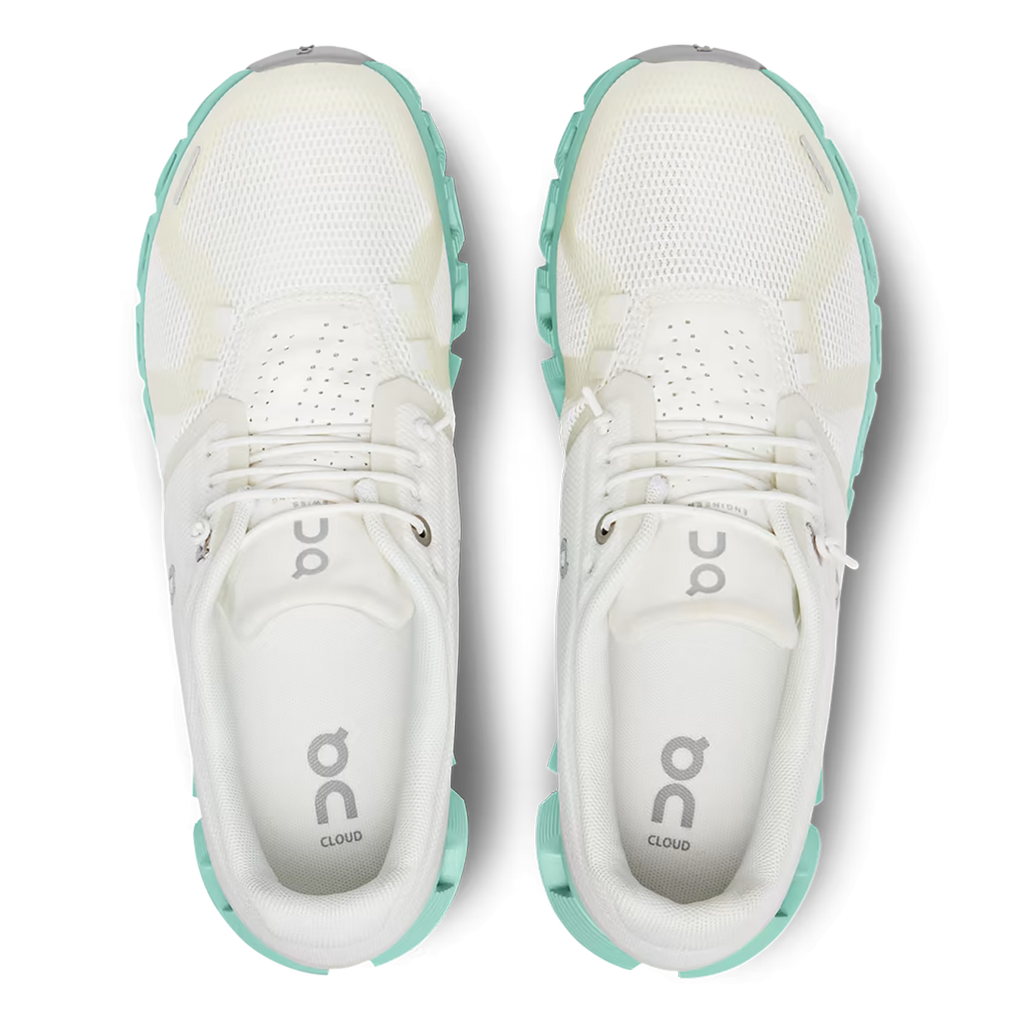 ON Cloud 5 — Black — Size D — Width 7 — Alternate View 30