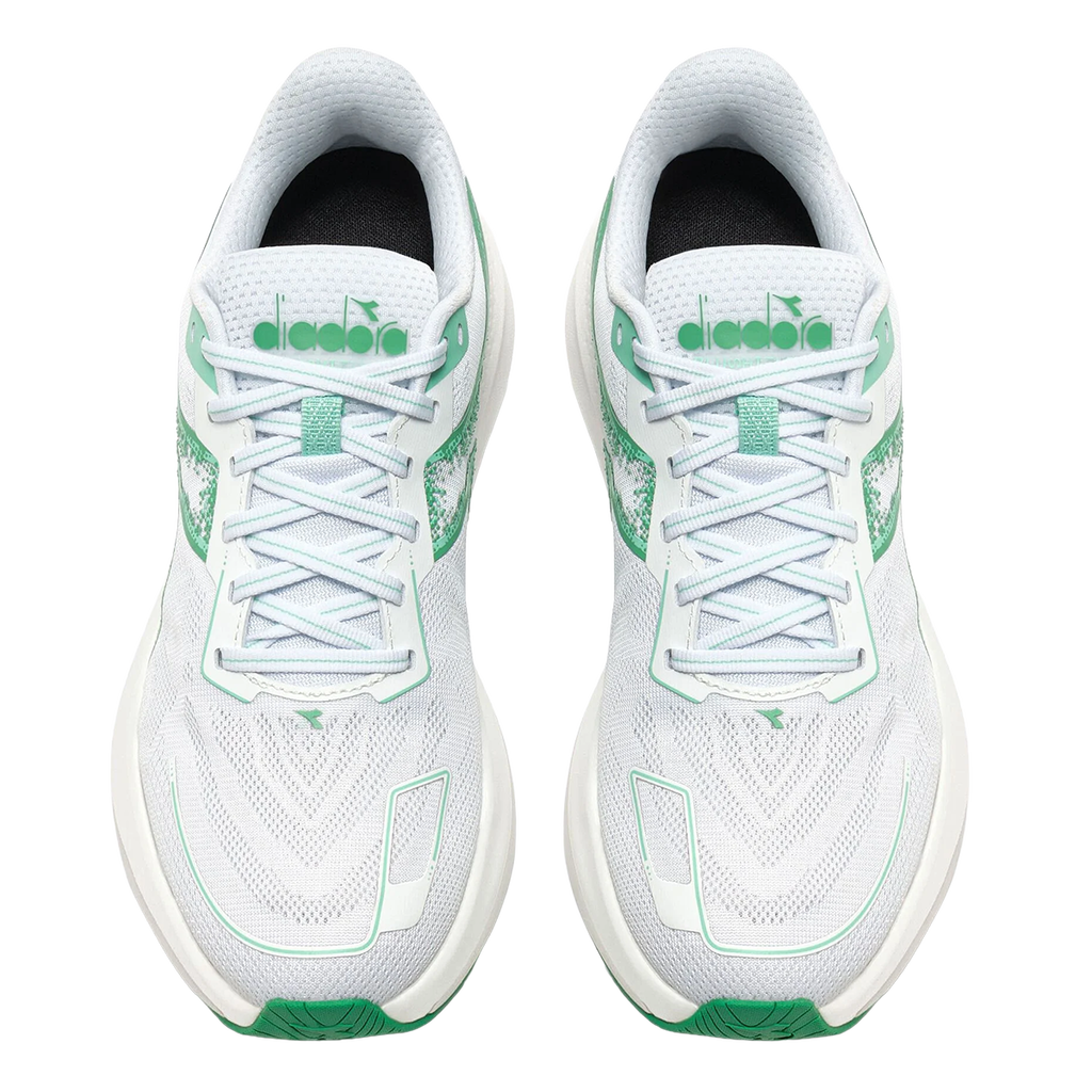 Diadora Mythos Blushield Vigore V — White - Cabbage — Size B — Width 10 — Side View
