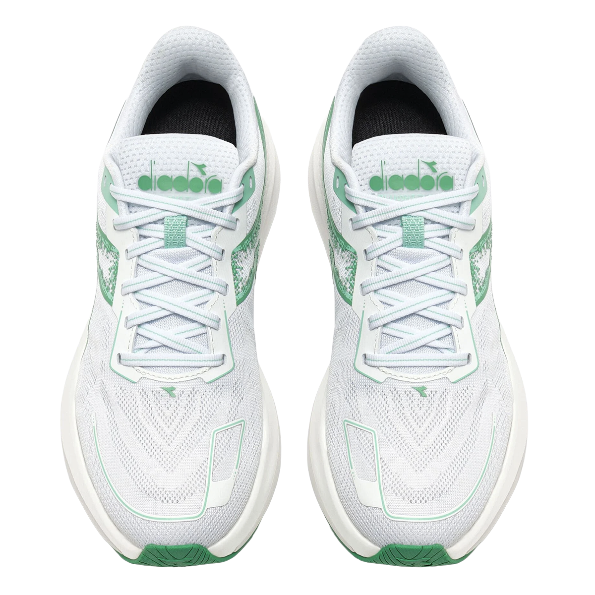 Diadora Mythos Blushield Vigore V — White - Cabbage — Size B — Width 10 — Side View