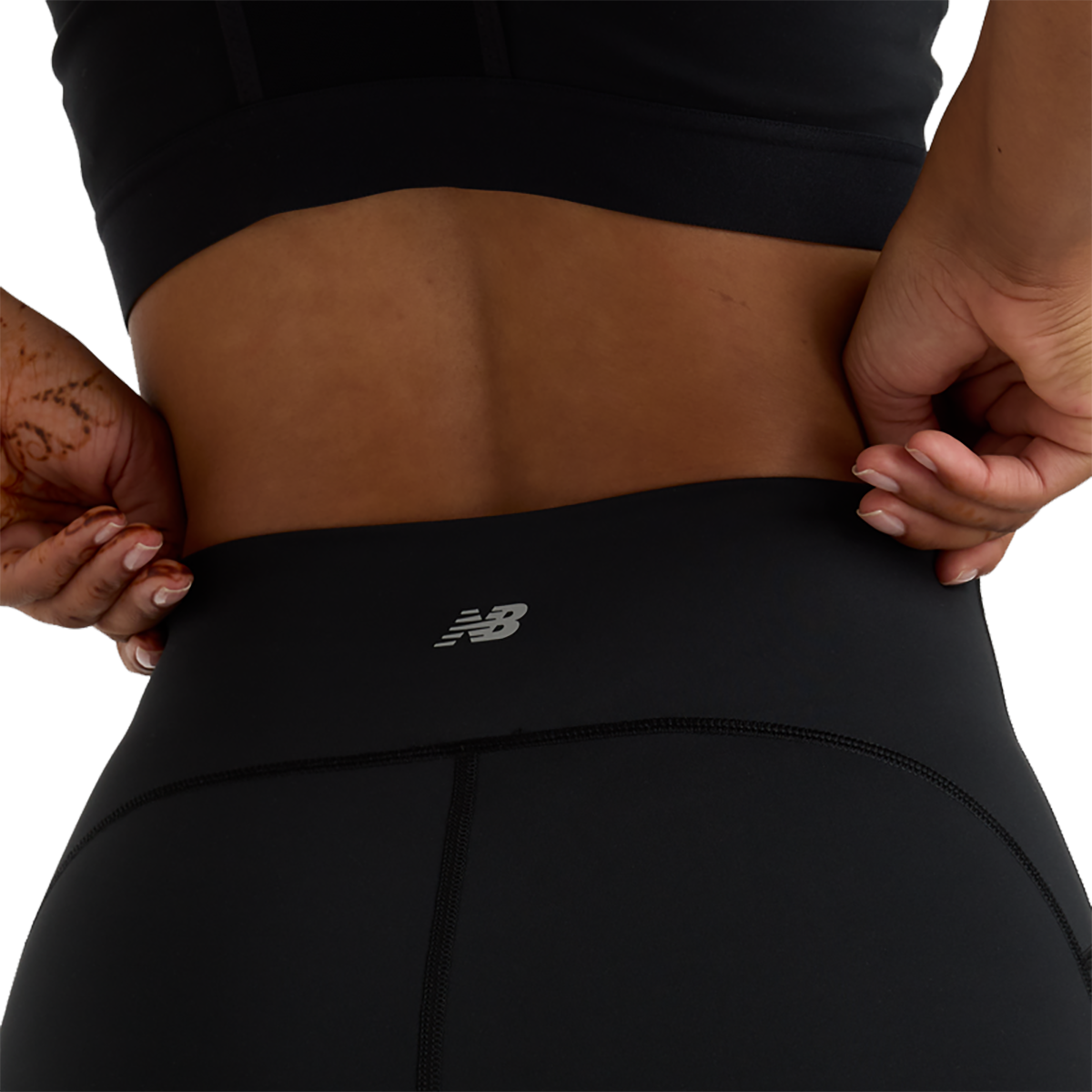 New Balance Sleek Pocket High Rise Short 6 — Bk Black — Size XSmall — Lifestyle View